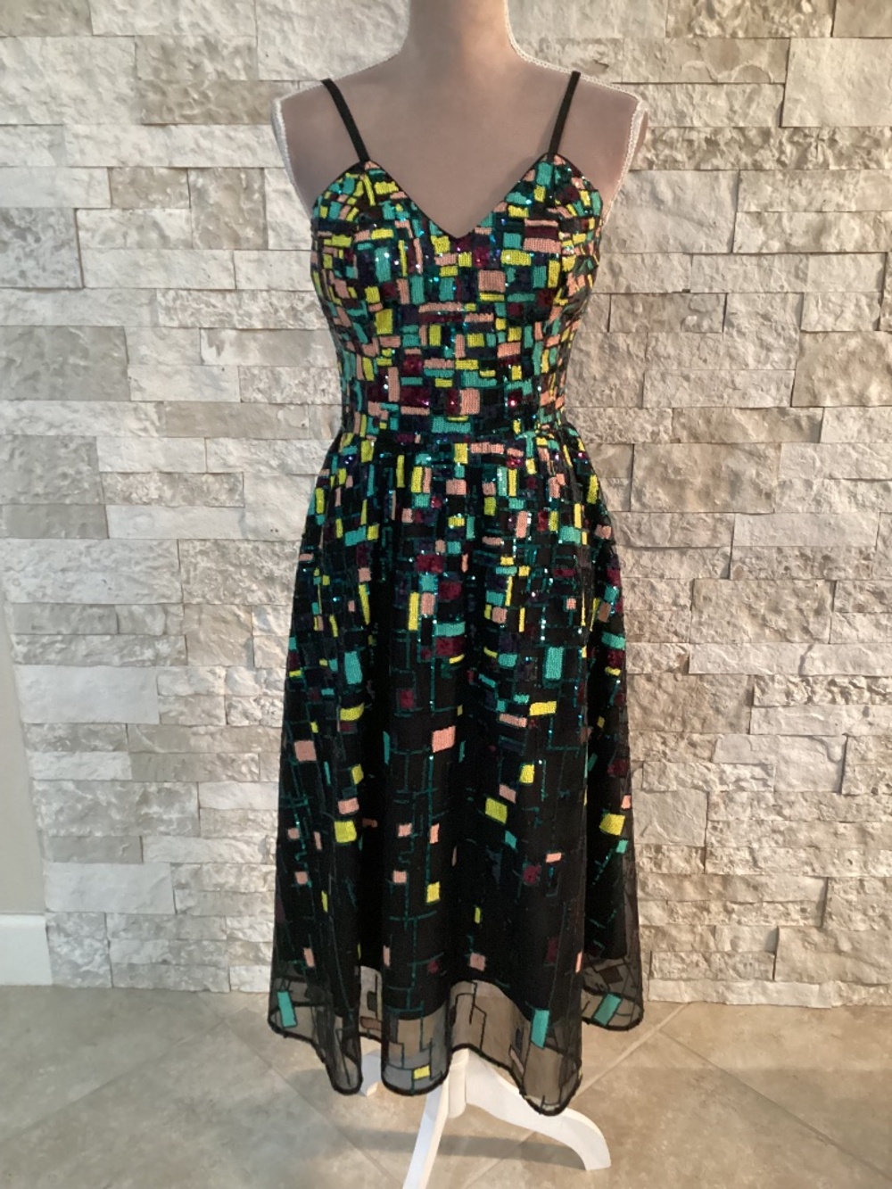 Dress the Population Maren Geo Sequin Midi Dress (NWT)
